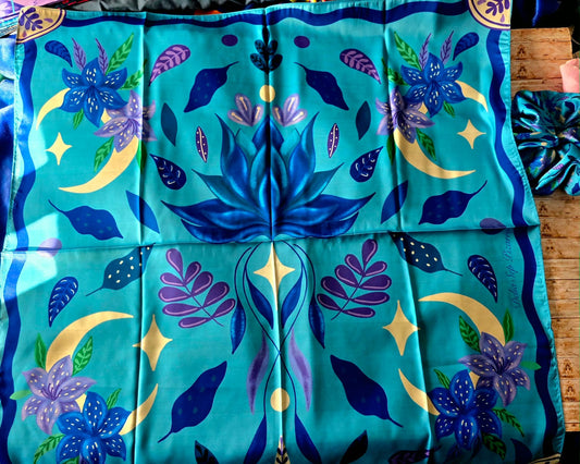Pañuelo Flor de Loto y Luna